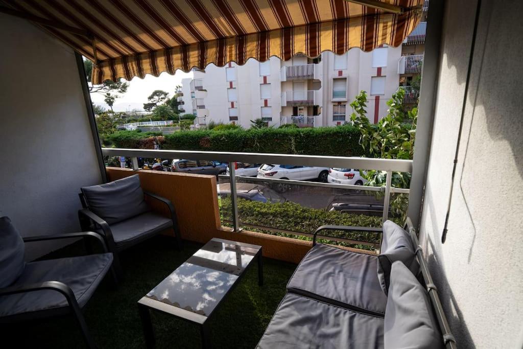 Appartement A Santa Lucia Vue Mer Saint-Raphael  Bagian luar foto